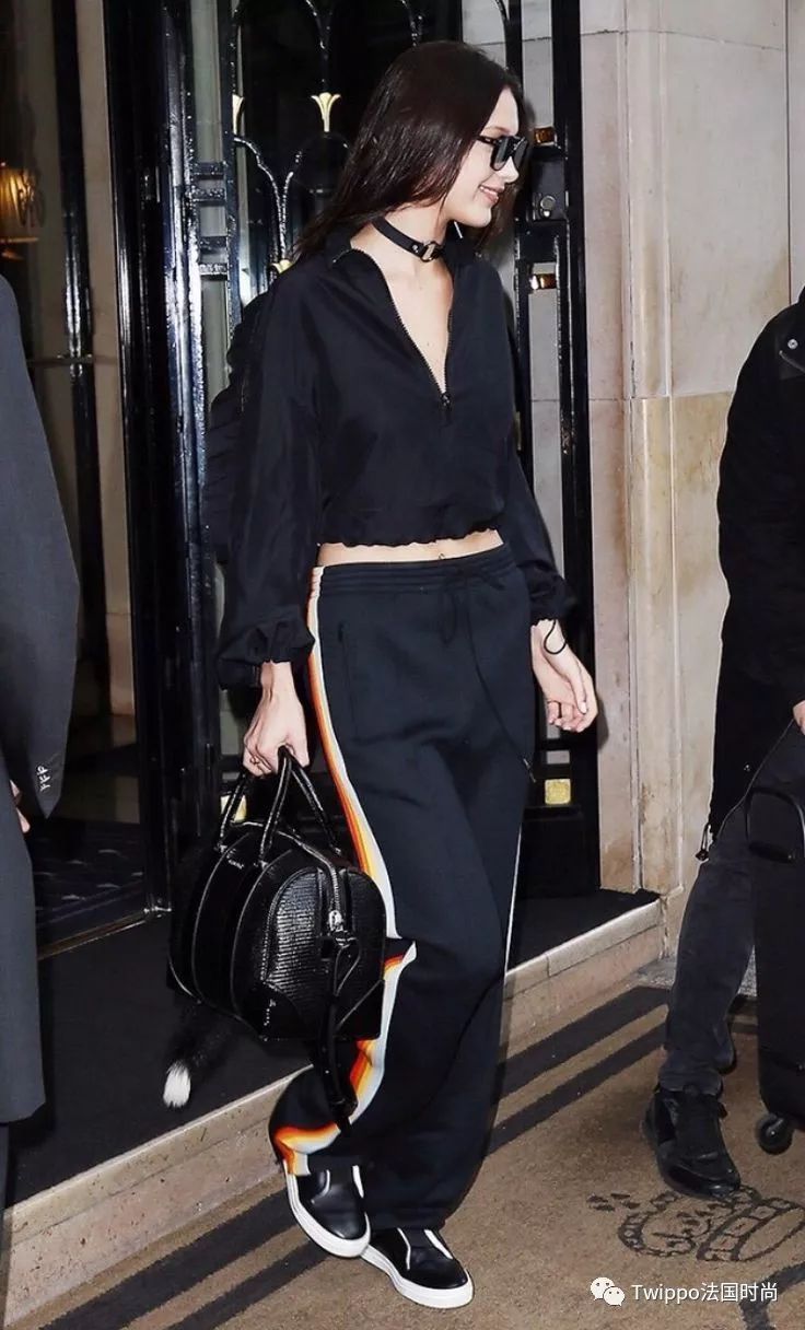 除了耐克阿迪好看的鞋子推荐,目前最流行的运动鞋品牌