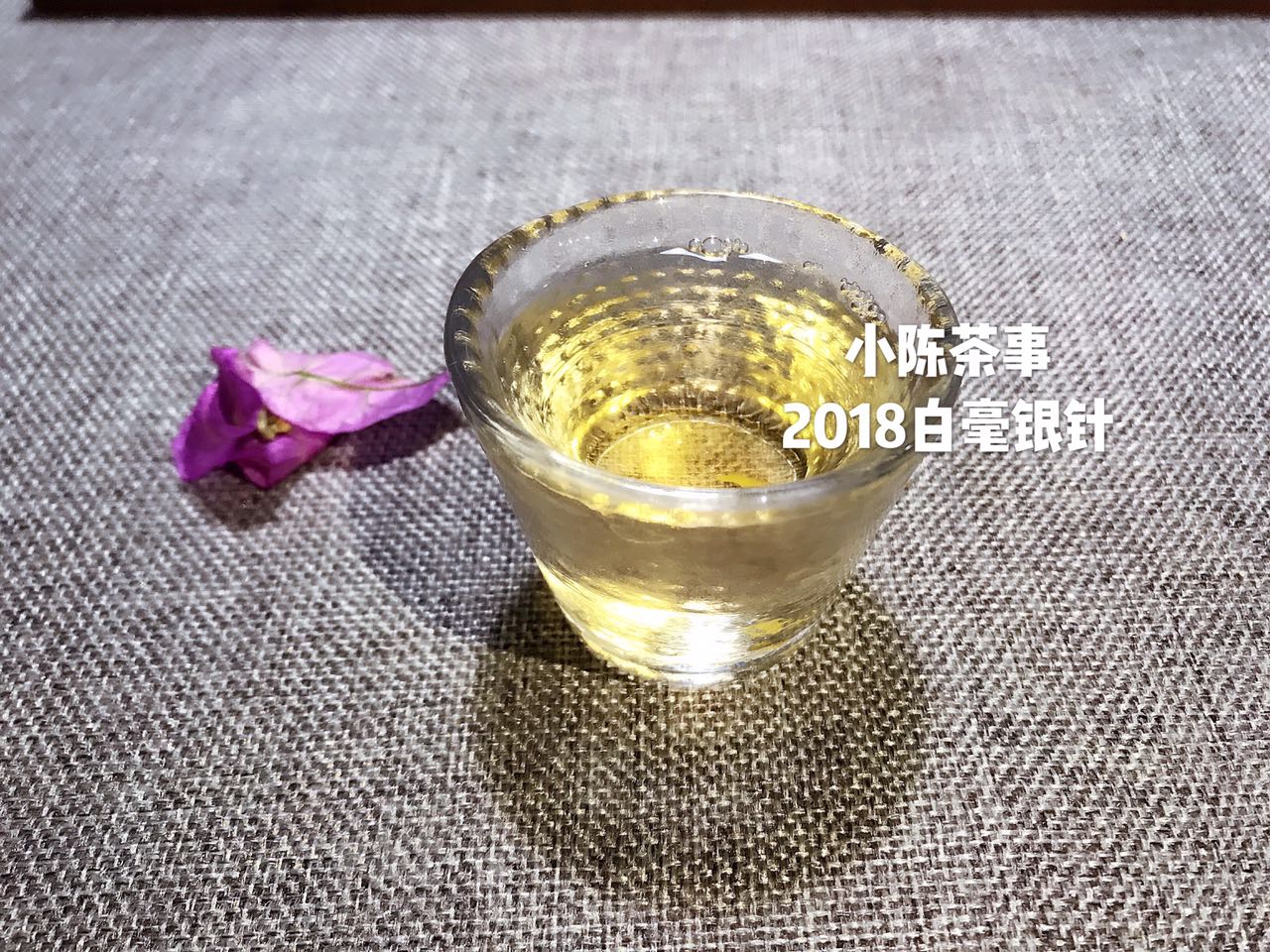 普洱茶白茶散茶好还是饼茶好,老白茶寿眉散茶好还是饼茶好喝