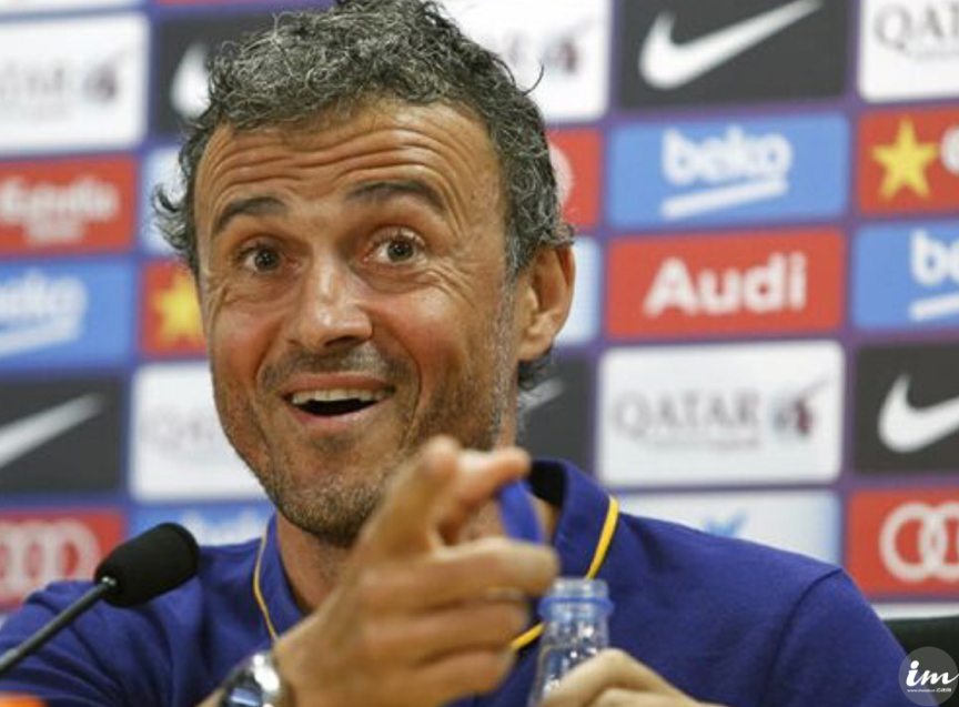 踢足球的为啥都戴个耳机,盘点踢足球的迷惑行为