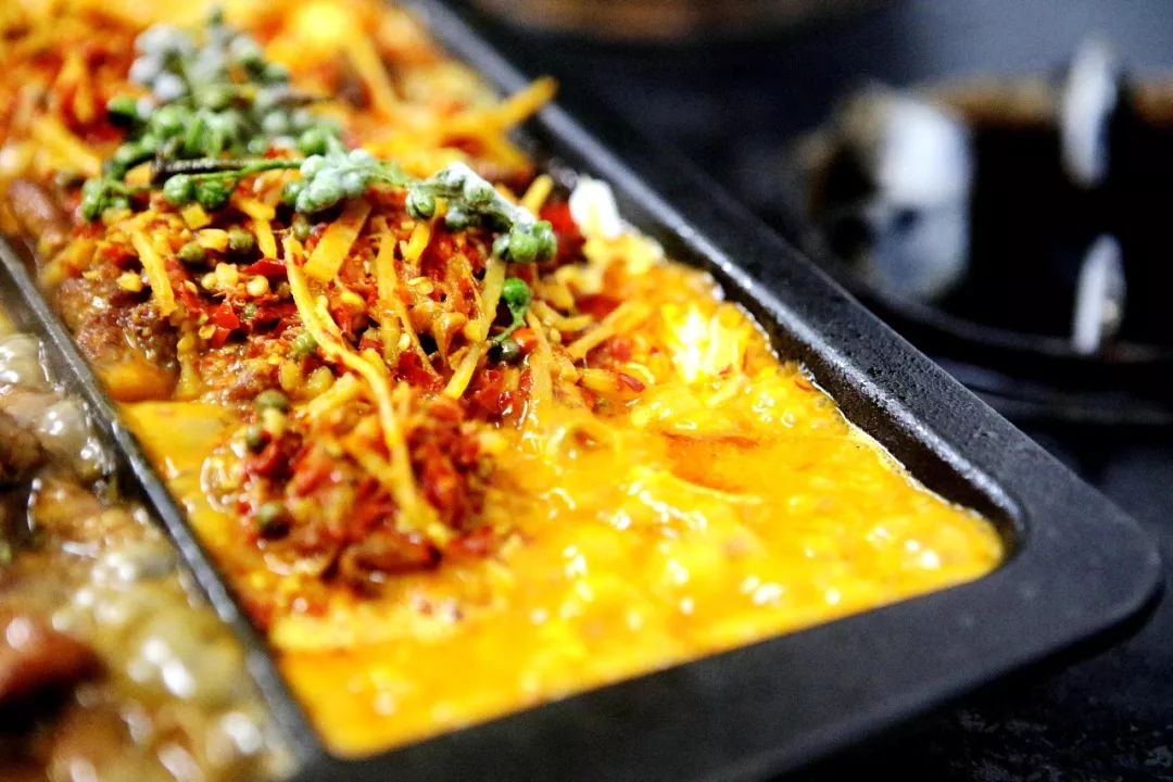 川菜爱好者的天堂斗鸡饭场伙，开业仅4个月成丽江新晋打卡圣地！