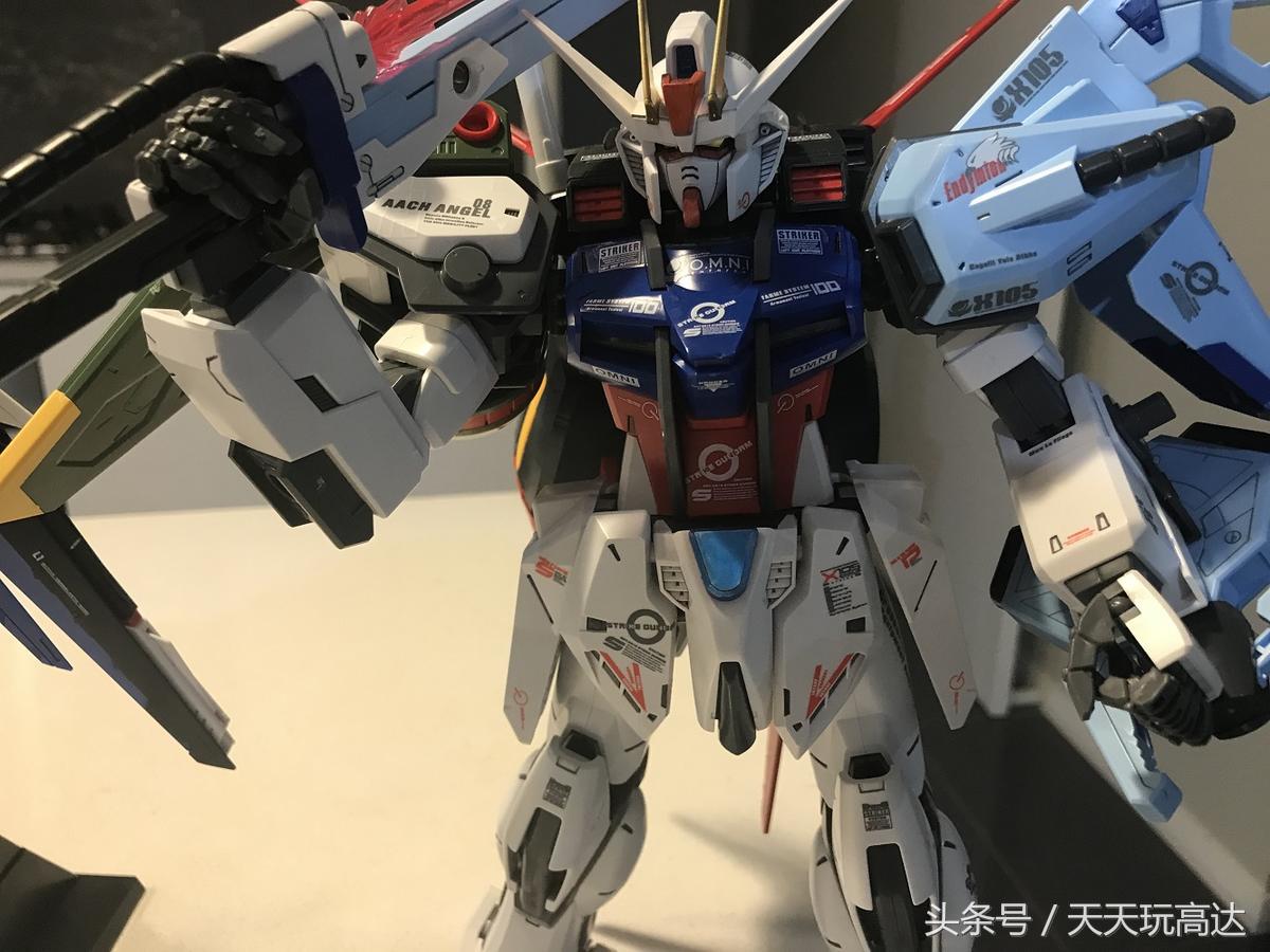 鍐ョ晫涓夊法澶寸孩椋為緳,鍘熻壊鐗堝啣鐣屼笁宸ㄥご