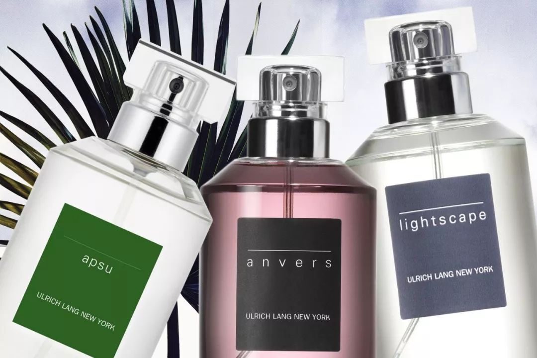 女人身上的香水味是什么很好闻 (你身上有他的香水味但没有我的贵)