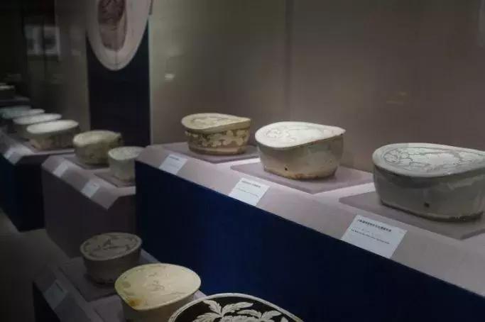 初夏夜长，一枕清幽——“唐宋辽金元瓷枕展”探秘