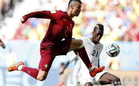 如何教零基础小孩子踢球,小孩练足球基本功多久踢球