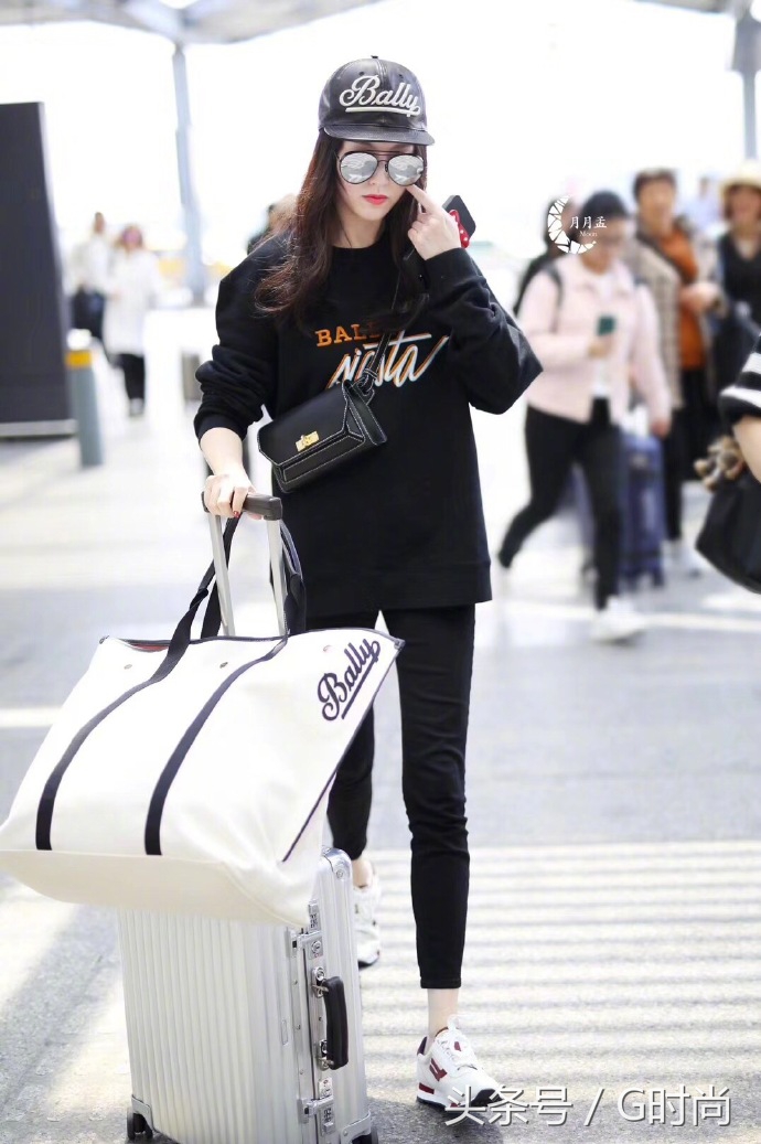 易烊千玺带火的潮牌,易烊千玺的球鞋有没有让你很喜欢