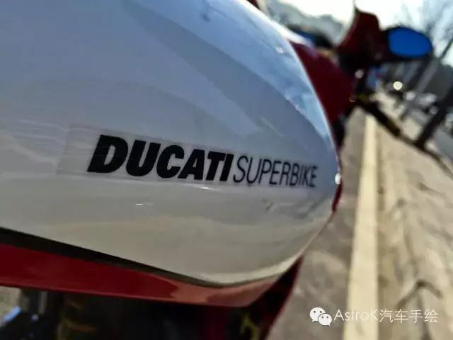 生活需要惊喜的东西,生活需要很多很多的惊喜