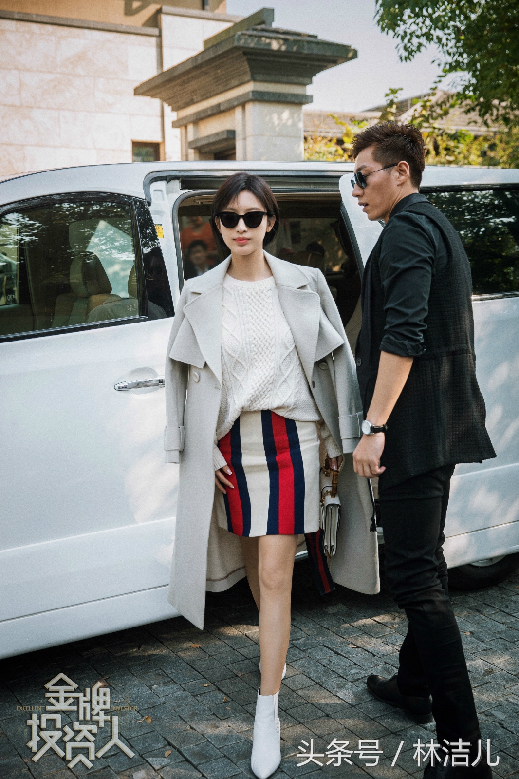 穿旗袍优雅高贵妩媚多姿,穿旗袍优雅高贵妩媚的走姿