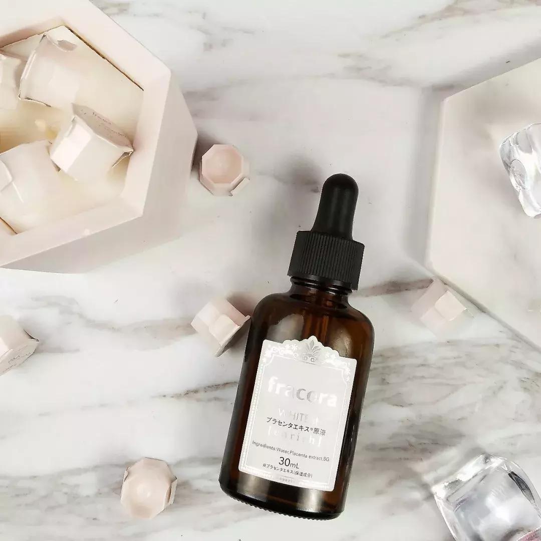 不吹不黑｜这款cosme大赏NO.1的逆龄精华好用吗？