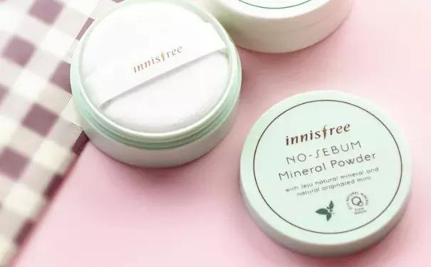 小心落地就脱妆!夏日控油作战装备你捡齐了吗?