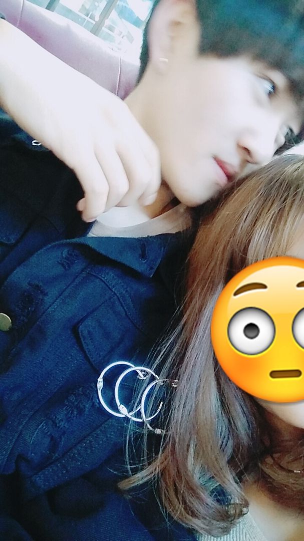 第一次和男朋友在一起的尴尬经历,第一次和男朋友住在一起什么感受