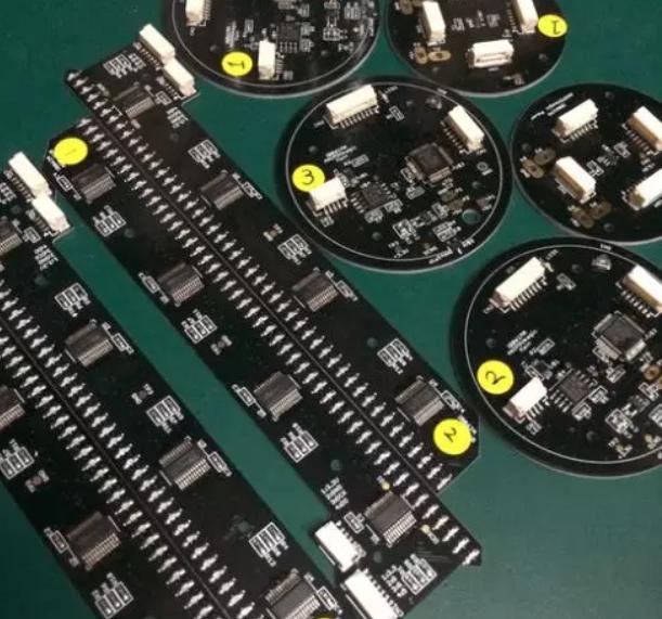 大写的服气日本小姐姐自制蒸汽朋克风作品