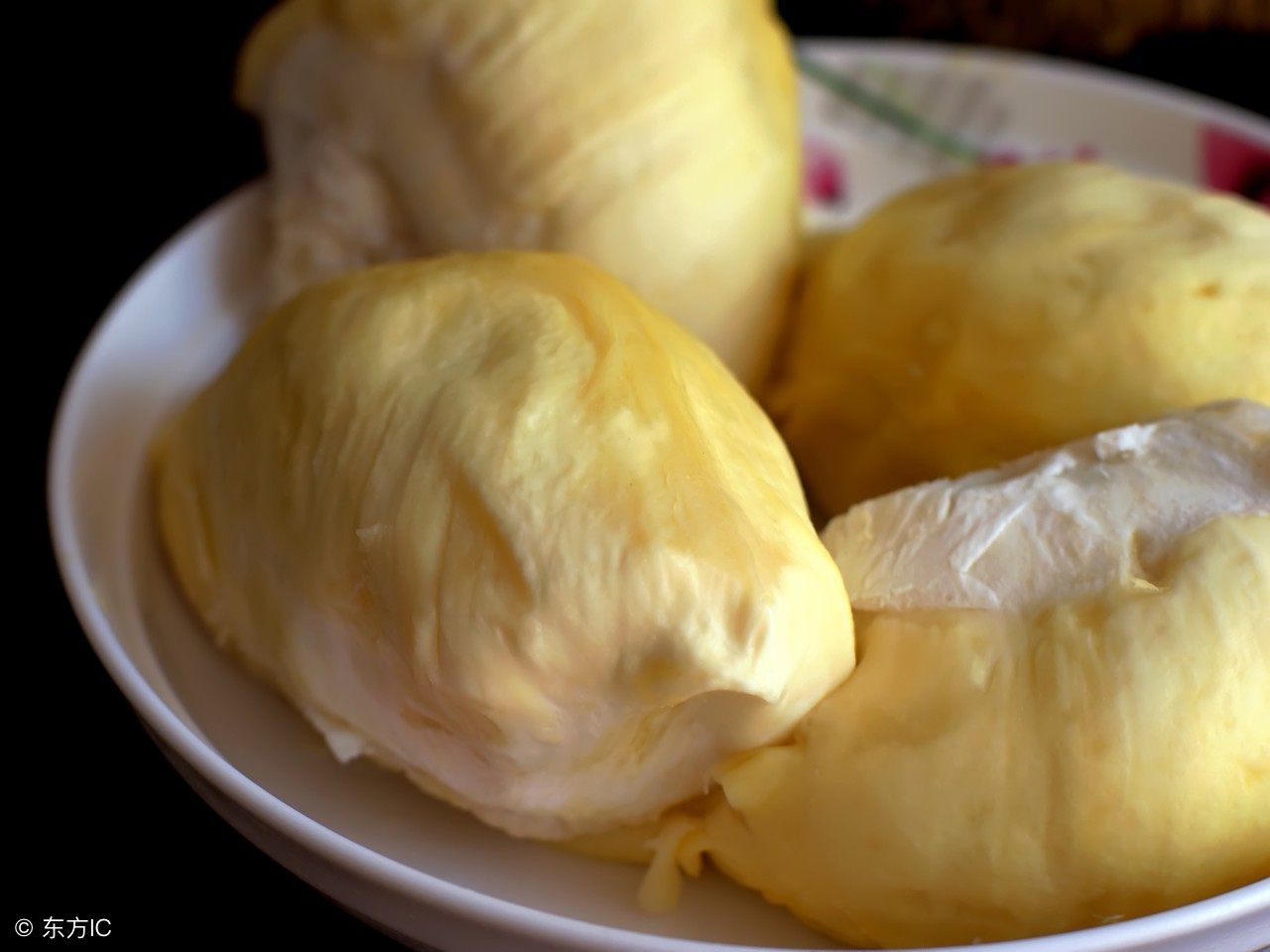 怎么判断托曼尼榴莲熟不熟,泰国金枕榴莲怎么看熟不熟