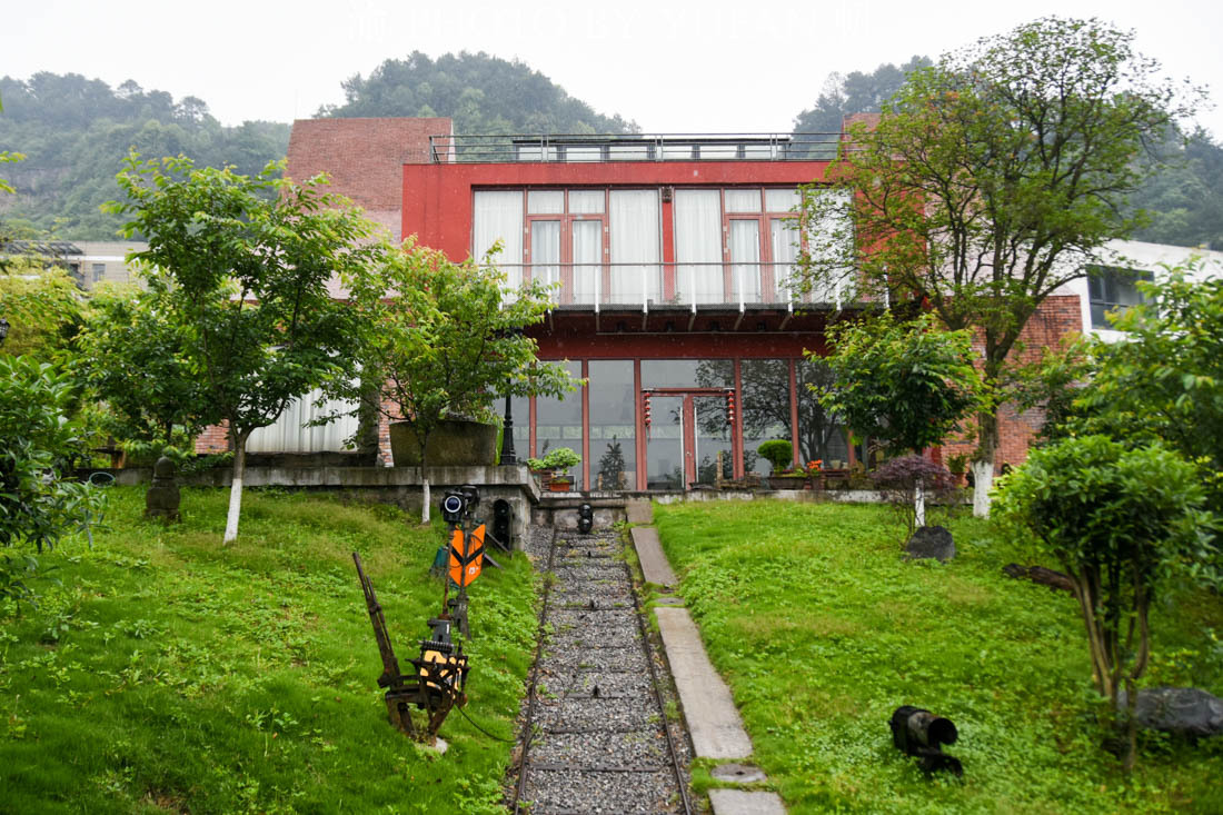 綦江古剑山中艺术村,古剑山民族艺术村