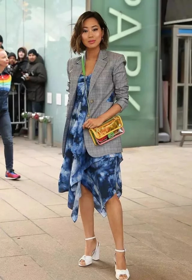 小清新竖条纹裙子,小清新风格的裙子推荐