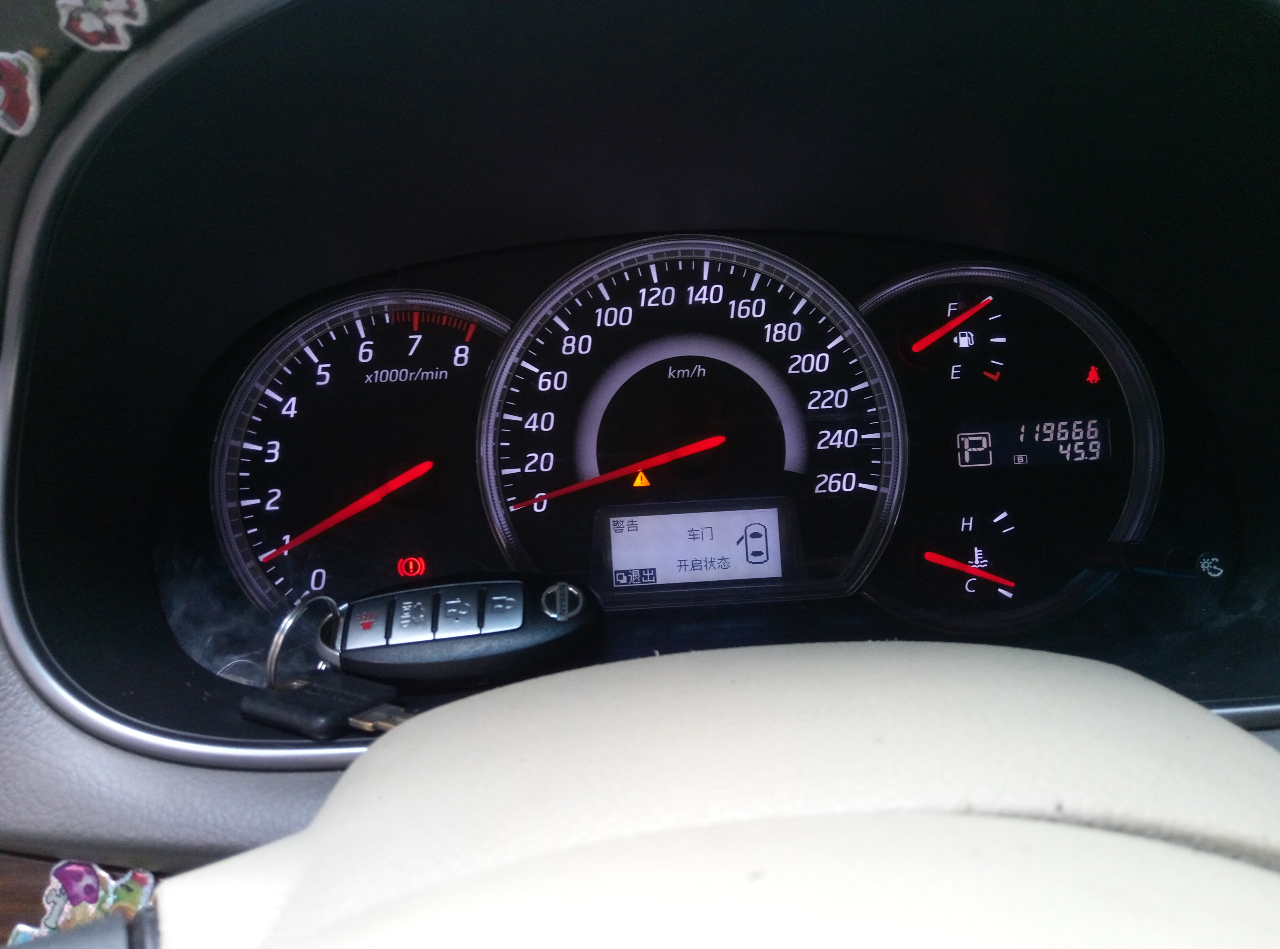 11年2.5天籁卖多少钱,11年的2.5天籁还值得买吗