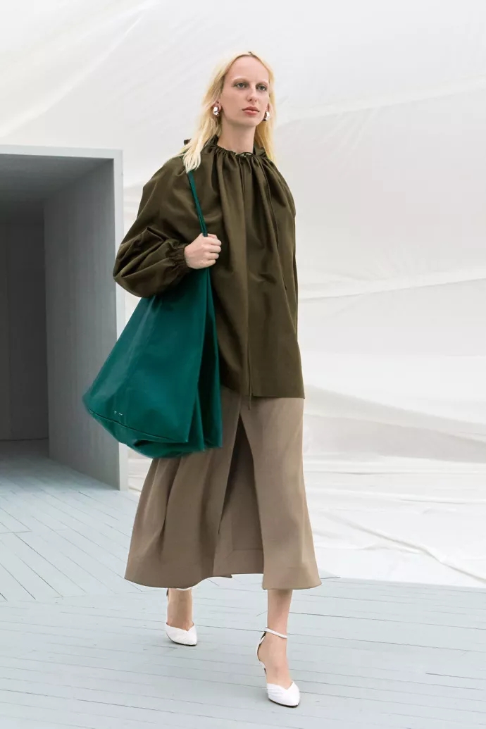 最近流行新款包,牛皮小包包2019新款