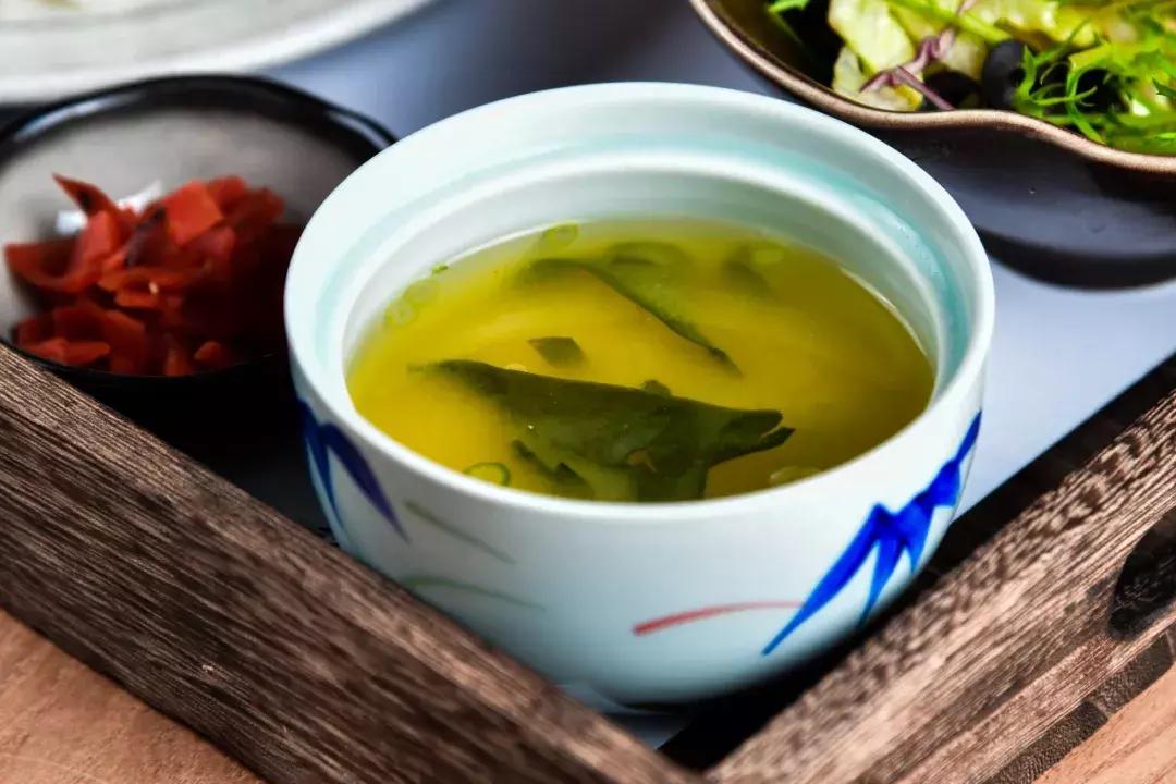 古建筑林立的五大道HIVE06ART更像是一家日本当代艺术博物馆