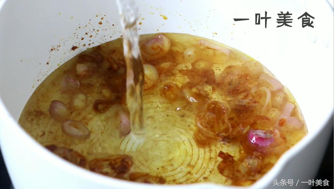 孩子爱吃的咖喱鸡肉饭的做法,儿童咖喱鱼蛋家常做法