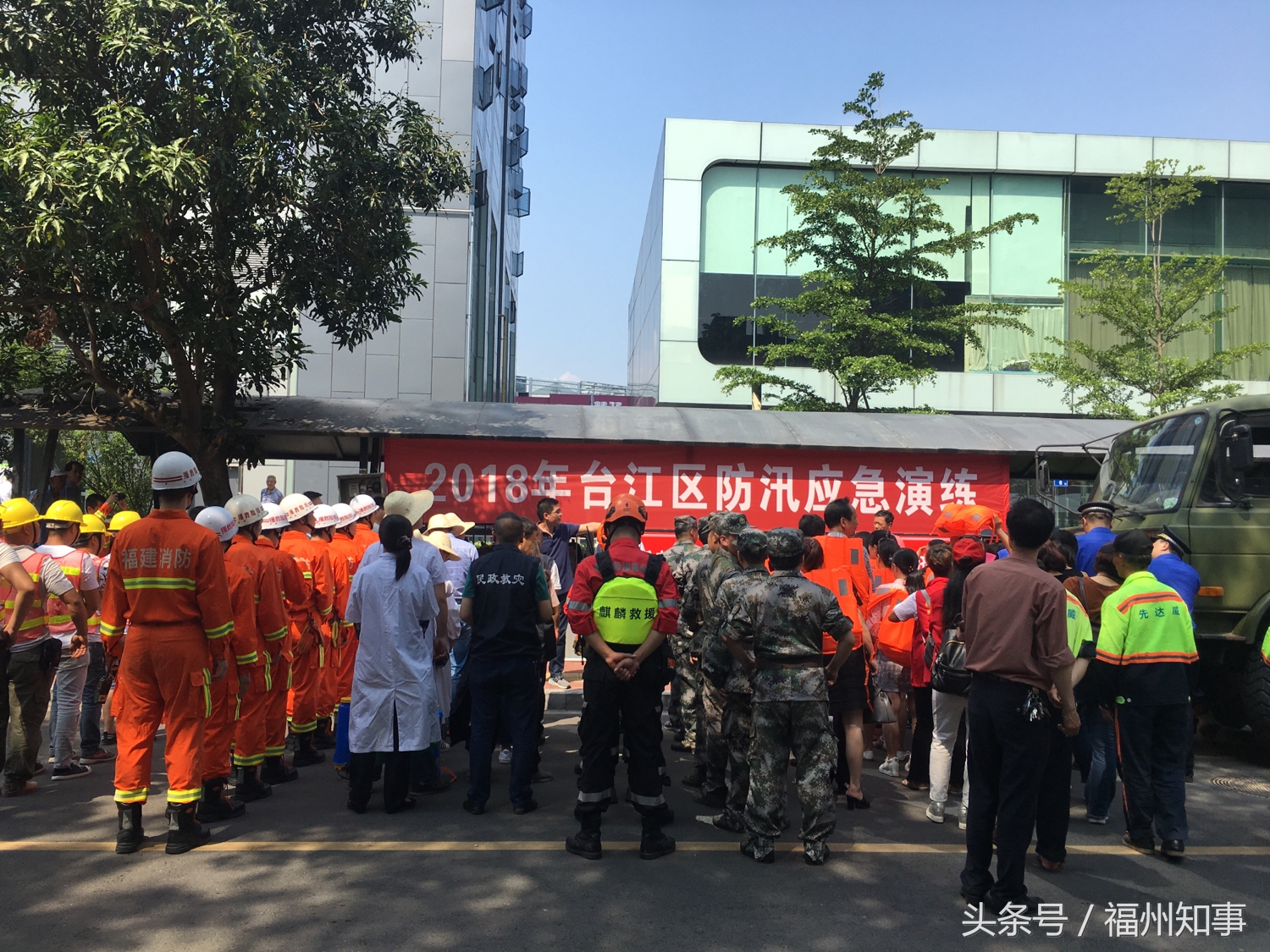 上海市最新防汛通知,上海防汛工作报道