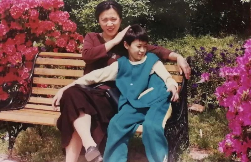 有一种小音粉丝叫“妈妈”｜母亲节，温情脉脉致最好的您~