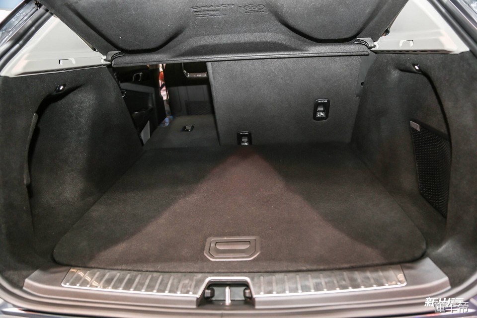 非正式会谈中国汽车,领克01和p8的区别