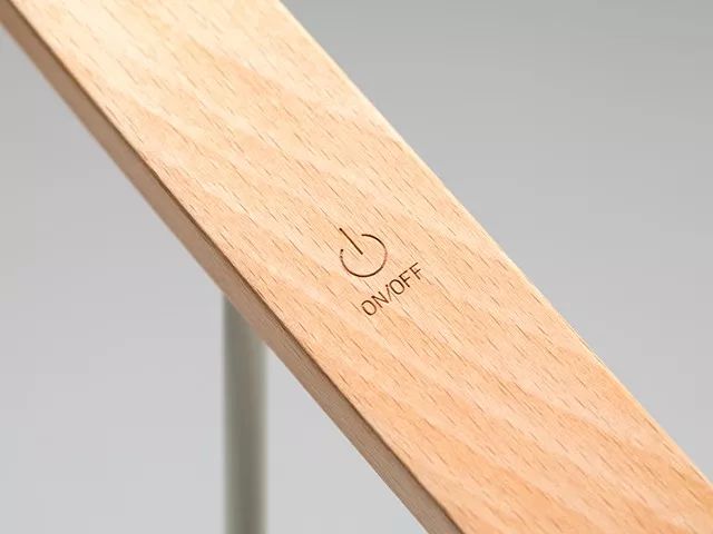 又高又大的护眼灯,好看护眼灯