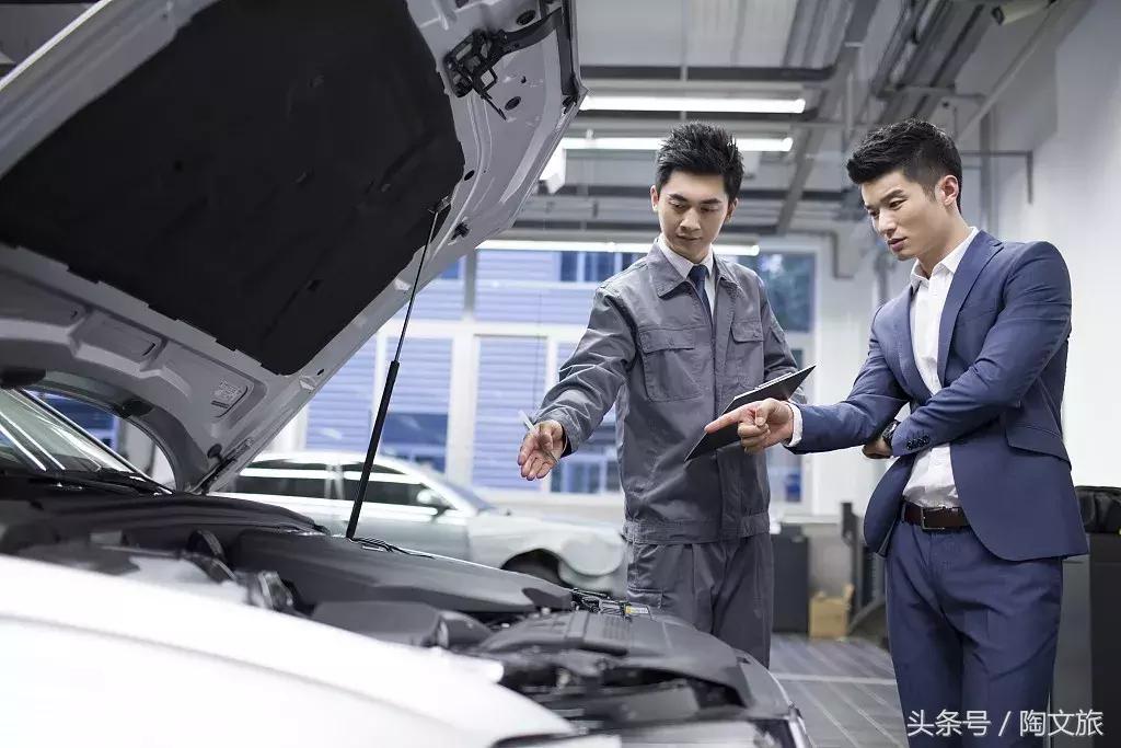 鍗佸嚑涓囧張甯呭張蹇殑濂ヨ开璺戣溅,浣庤皟鍗村缇庡疂椹ゥ杩殑姹借溅