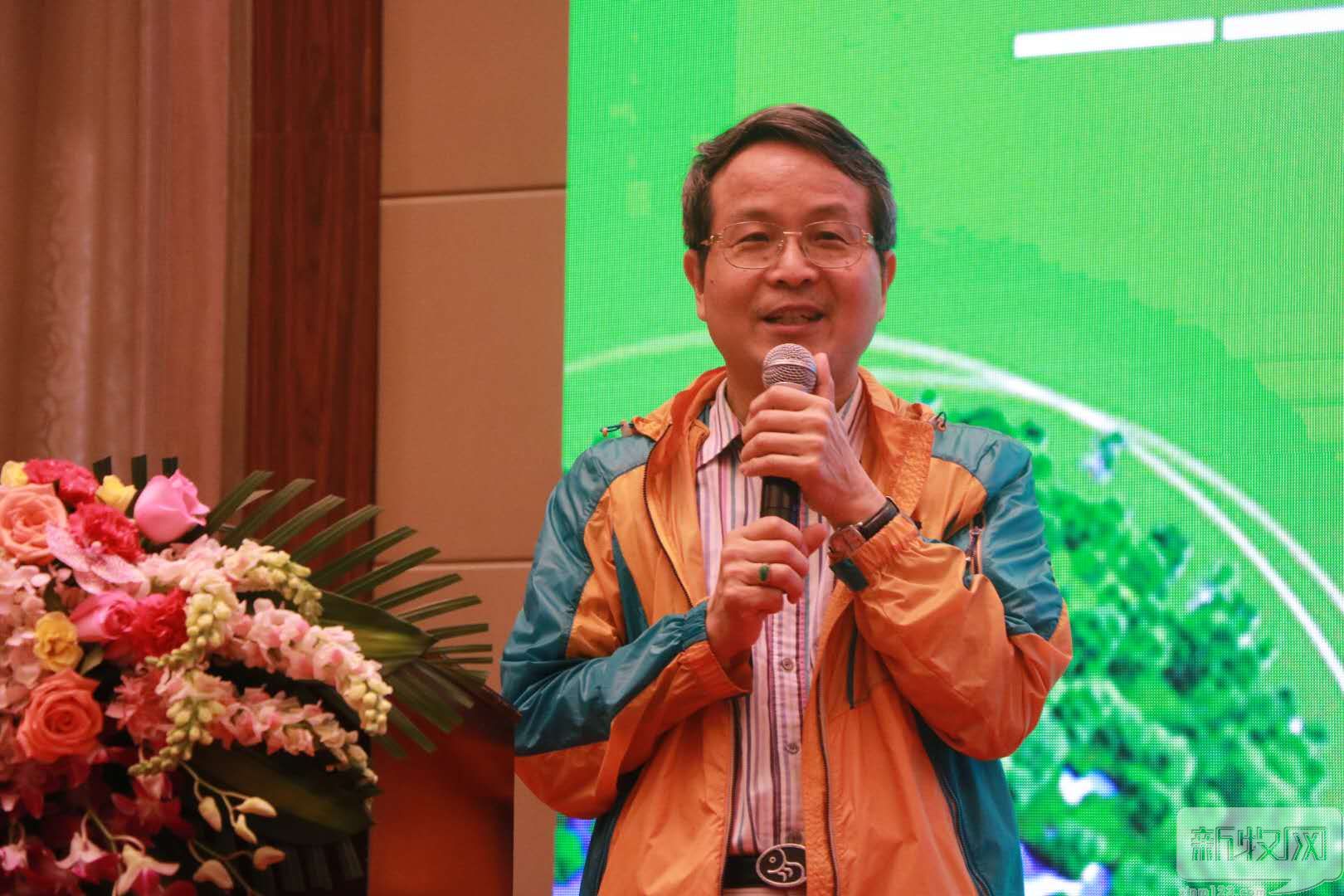 洪平：猪价低就该给猪吃便宜的饲料？