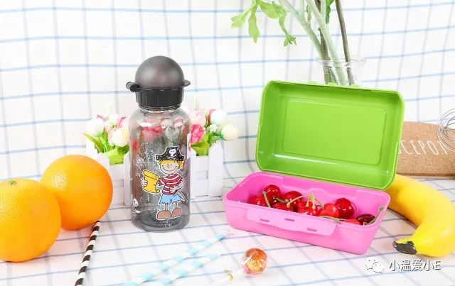 宝宝水壶推荐1-3岁夏天简单,夏天水壶推荐学生高颜值