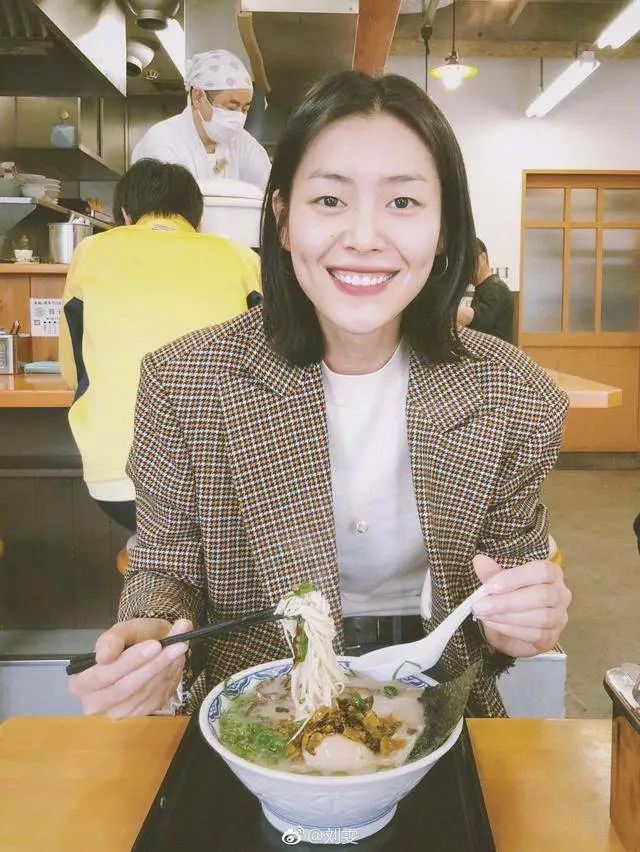 考验发量的发型,考验接发技术