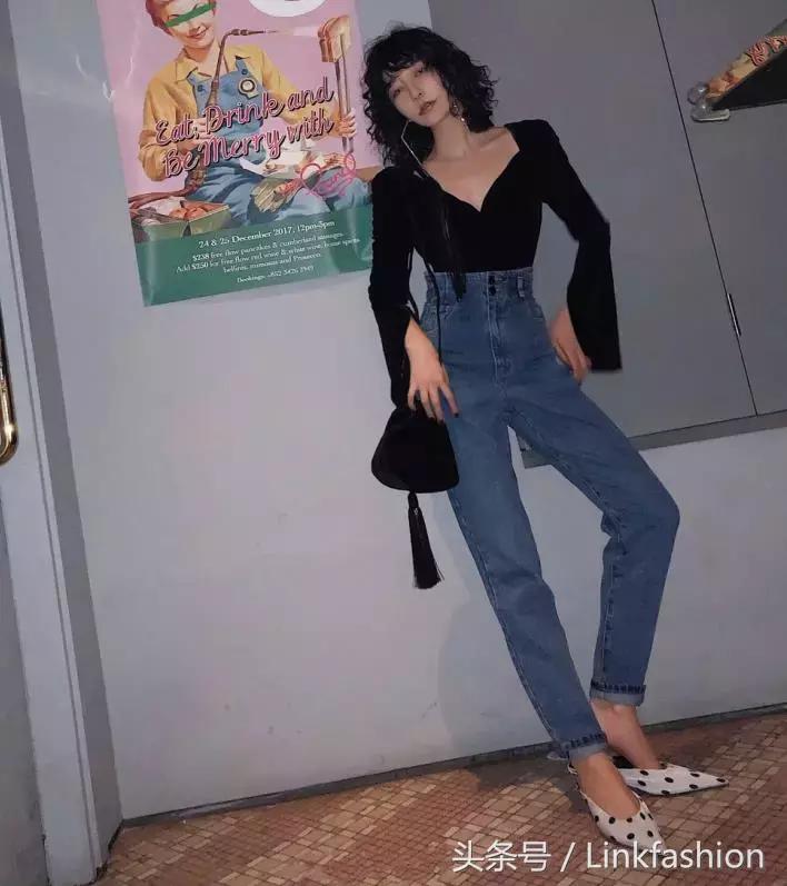 平底拖鞋太火热下面这几款最时髦,又百搭又舒服的拖鞋