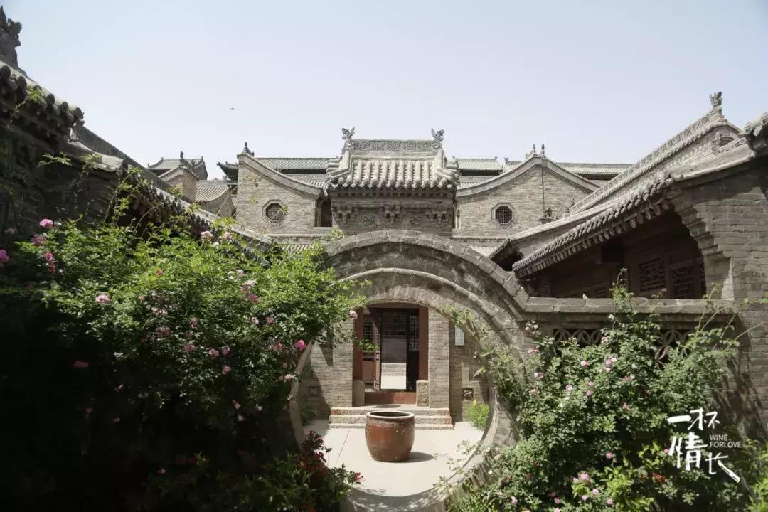 宕囧畞鍙ゅ牎澶滄櫙,宕囧畞鍙ゅ牎