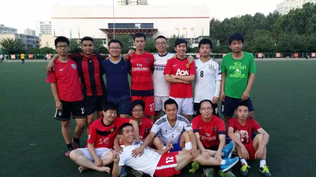 职工球星-有个爱踢球的学霸叫方刚