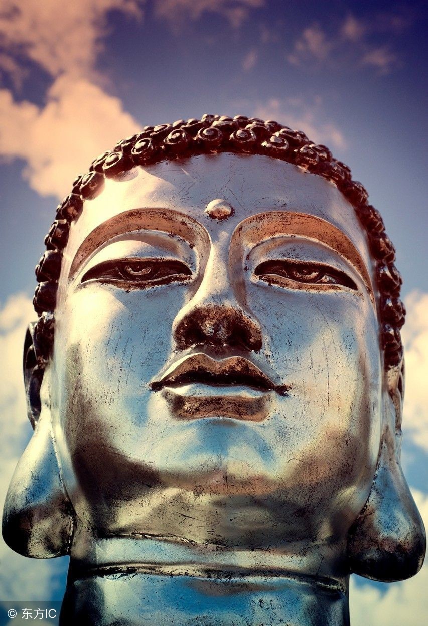 鸠摩罗什法师资料,鸠摩罗什三藏法师简介