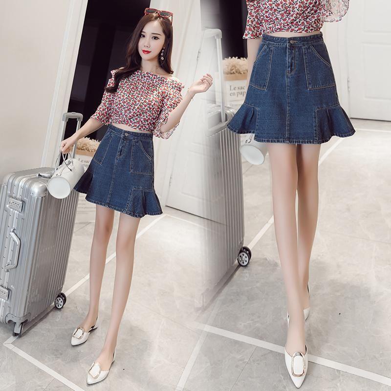 半身裙小清新搭配夏季,白t恤搭配半身裙减龄大气