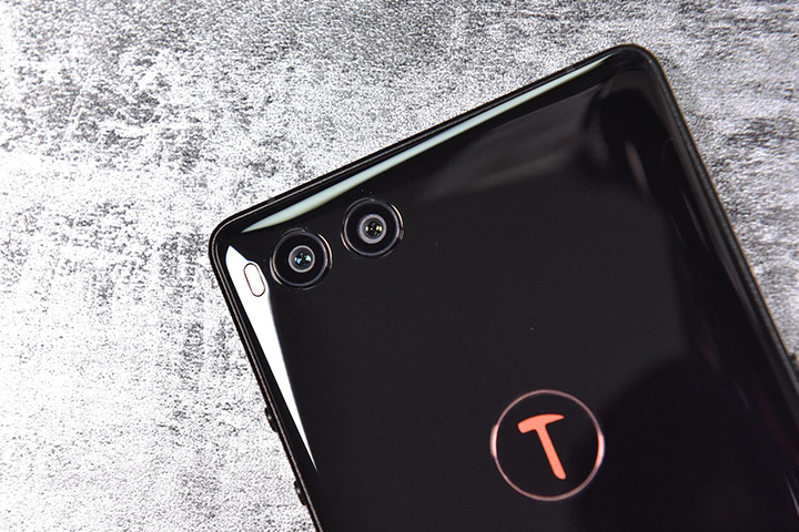 坚果r1摄像头更换,锤子坚果r1不对焦换摄像头