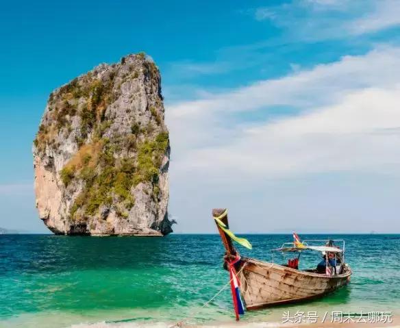 去了夏威夷才知道女人不用穿bra,去了斐济才知道,男人不爱穿裤子