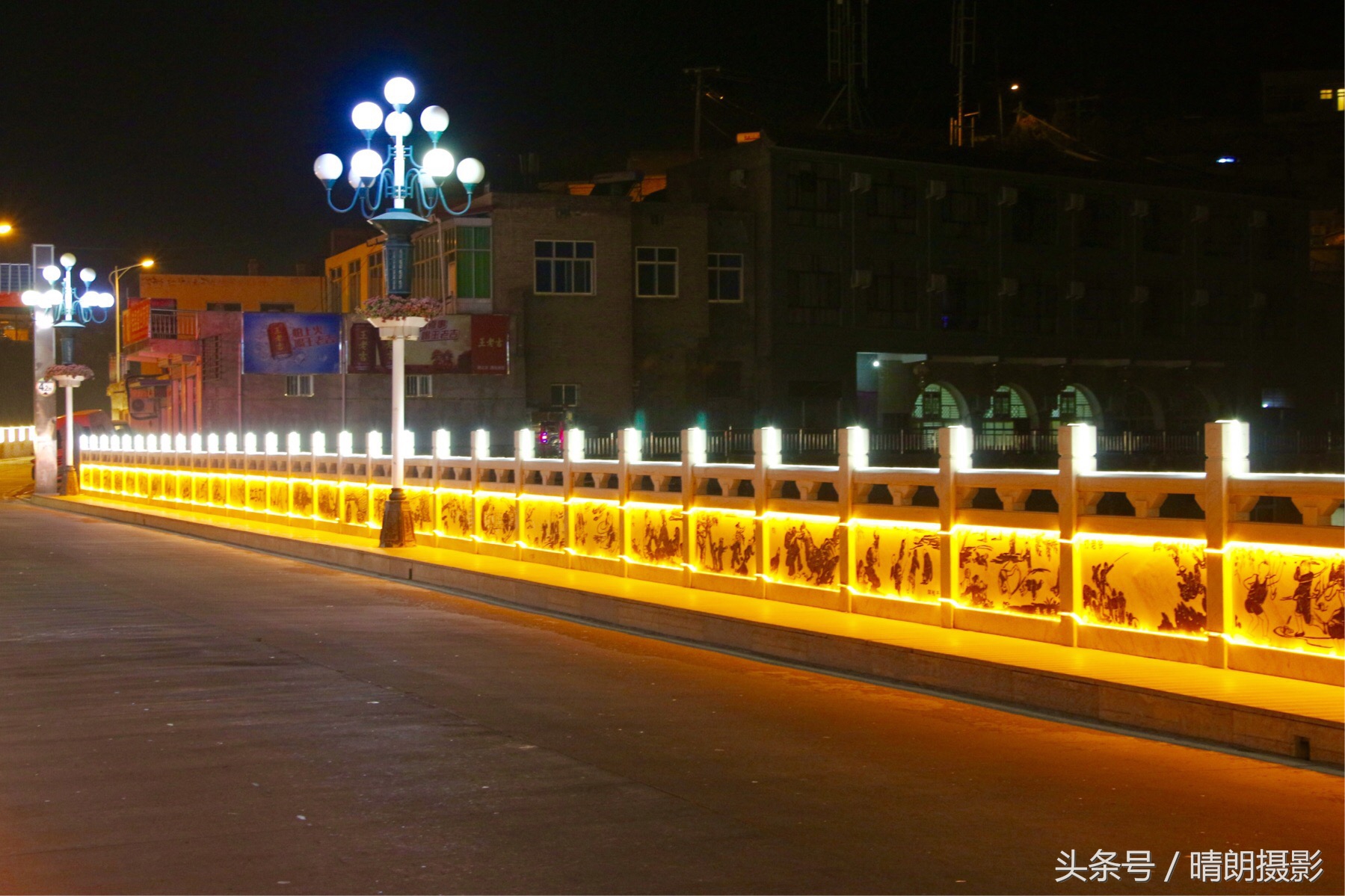 夜幕下的山村美景,夜色下的山城美景