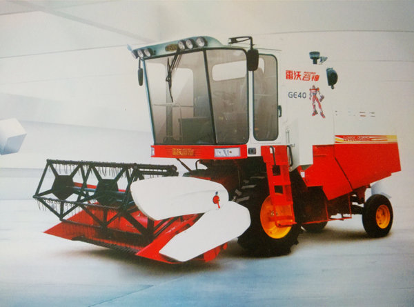 小型小麦联合收割机一体机,小麦小型收割机价格是多少钱