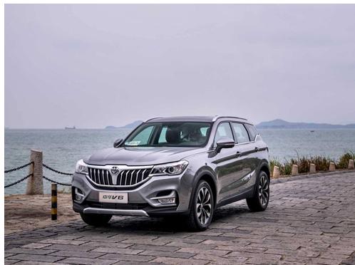 19年华晨中华v6手动尊贵版,华晨中华v6和v7哪个比较好