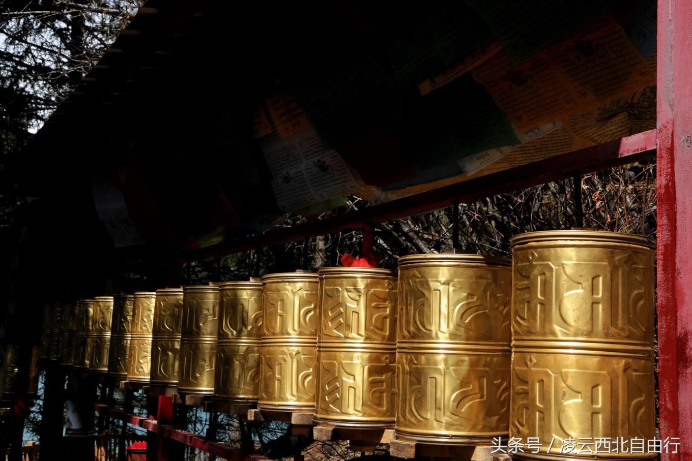 行，为寻三生三世桃花，却爱上了*藏西**的那抹蓝