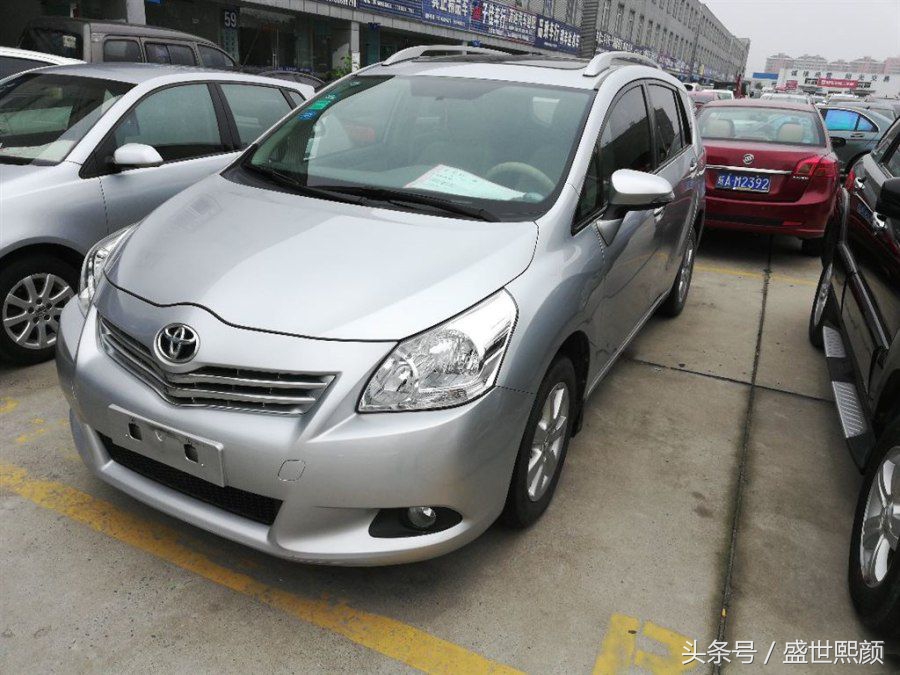 丰田最冷门的二手车,丰田逸致2011款2.0高配版