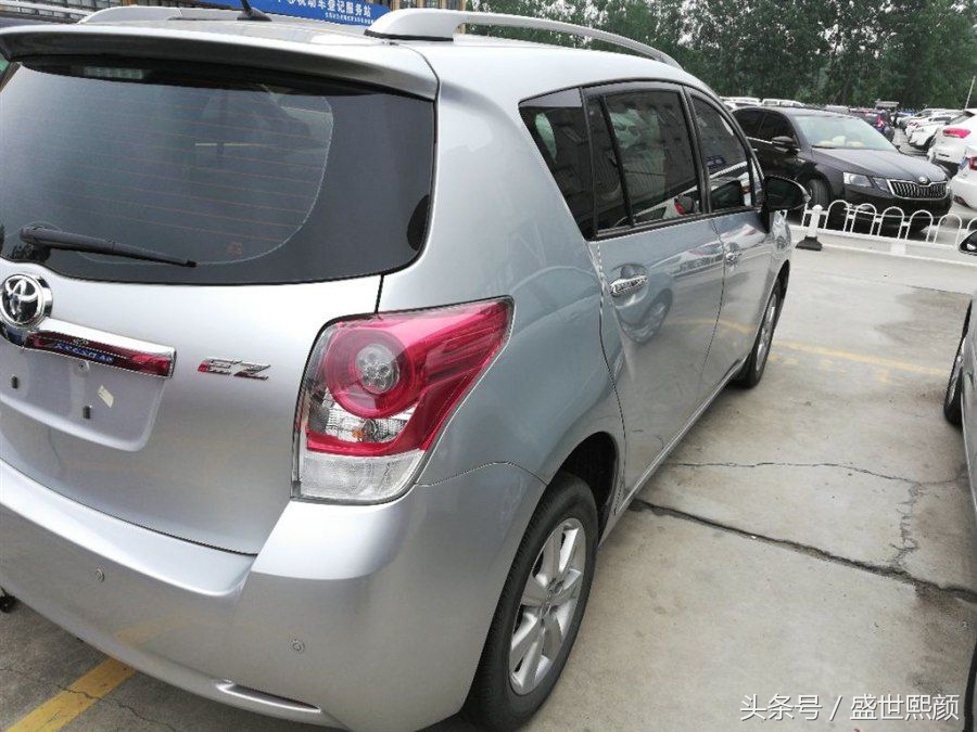 丰田最冷门的二手车,丰田逸致2011款2.0高配版