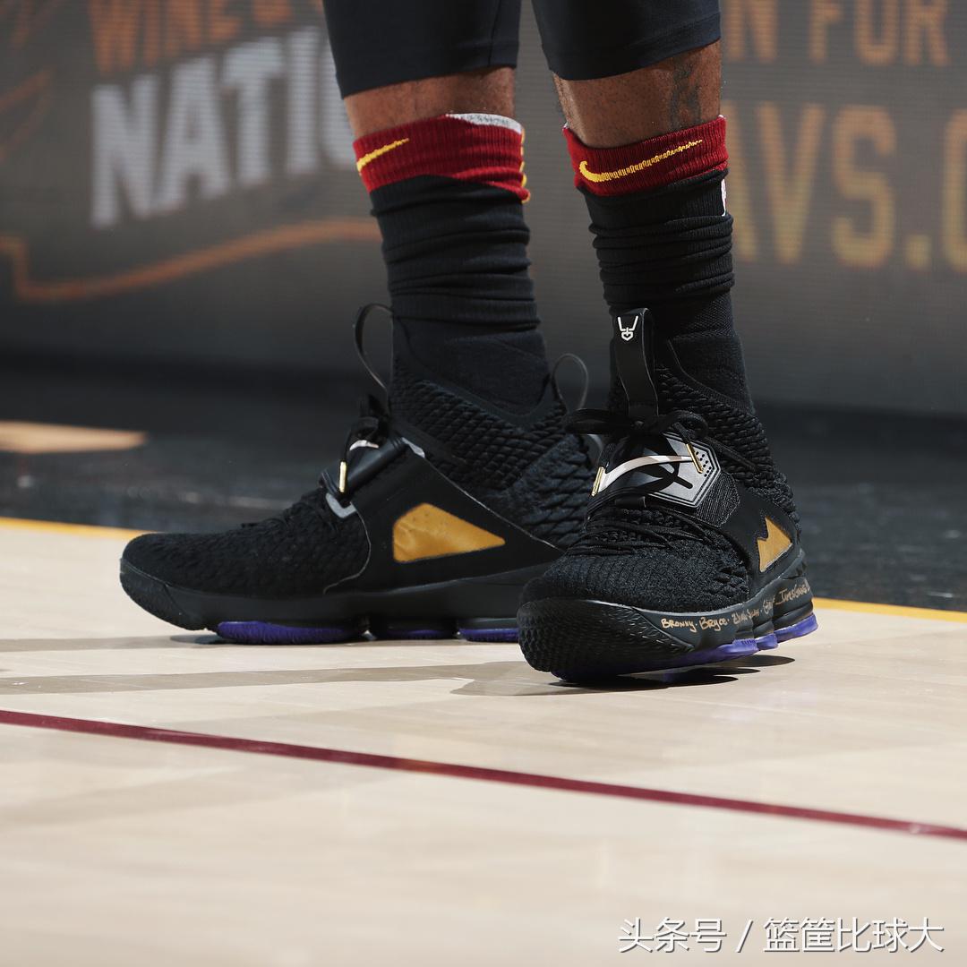 jr上脚球鞋,jr总决赛球鞋