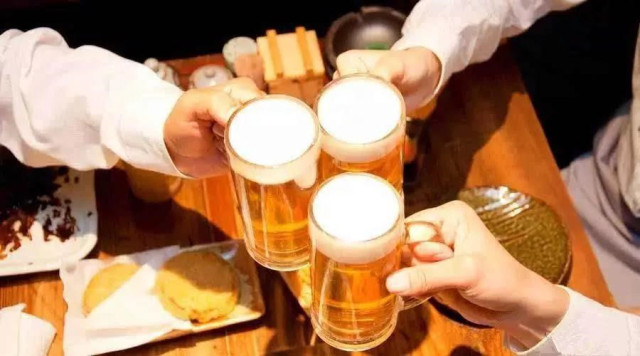 痛风高尿酸血症患者饮食注意事项,高尿酸痛风应注意哪些饮食