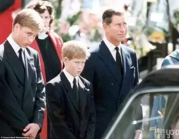 哈里梅根参加布鲁克林婚礼了吗,哈里王子梅根相伴一生