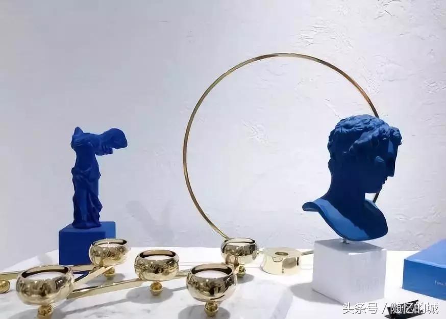 除了挖走北上广的年轻人，杭州还要掏空他们的钱包