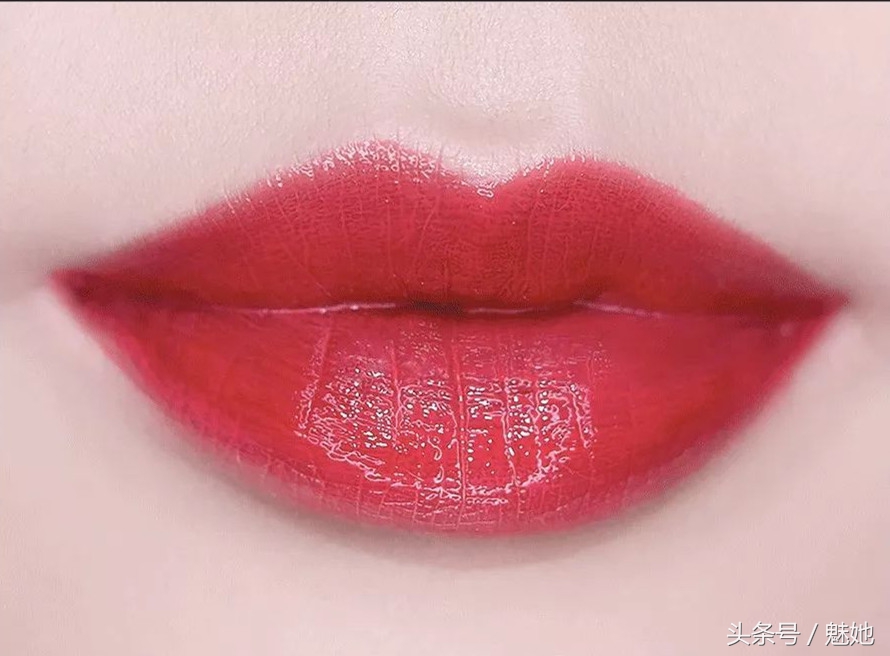 mac漆光唇釉棒棒糖110,mac最新款唇釉色号黑管