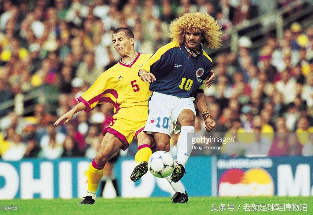 02年世界杯足球鞋回顾,世界杯最火前十的足球鞋