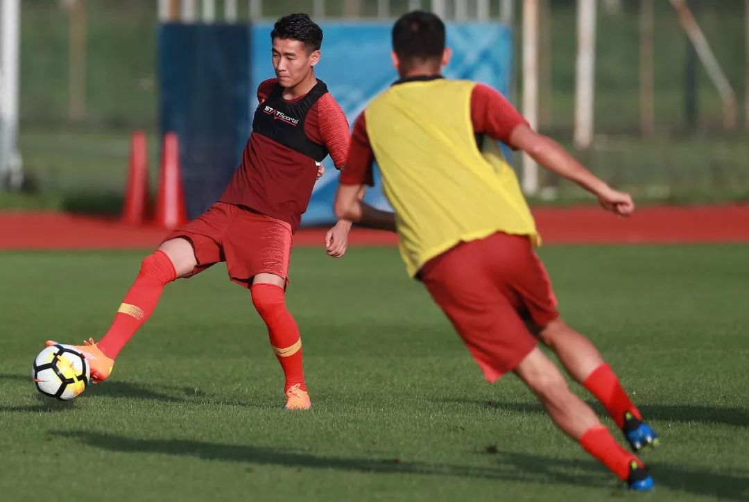 黄紫昌进4球视频,73分钟扳平比分替补上场的黄紫昌